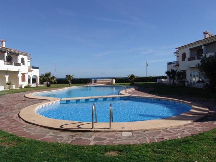 Urbanización Nueva Playa Las Deveses