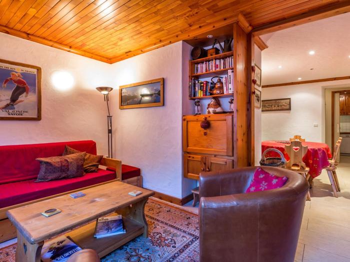 Appartement spacieux pour 6, proche pistes et centre aquasportif à Val-dIsère - FR-1-694-194