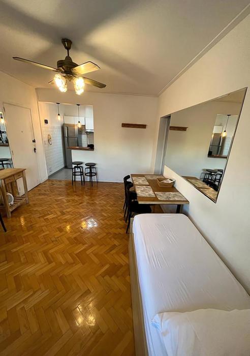 Cómodo y luminoso departamento en Buenos aires, también hablamos Portugues!