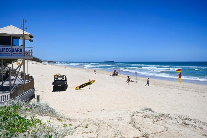 Stylish Maroochydore Delight - 3 bed, 2 bath