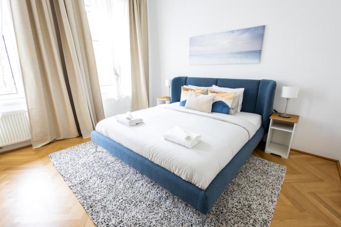 Large Garden-View Balcony Comfort Retreat 1020-Vienna