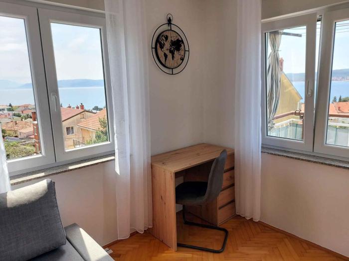 Apartment in Crikvenica 45019