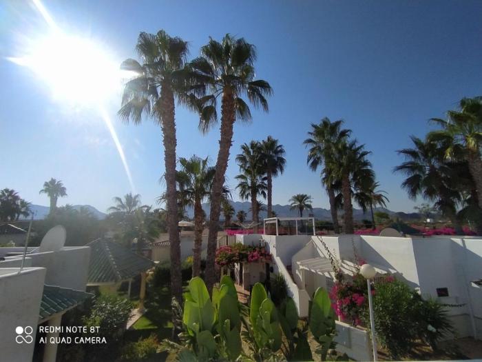 La Casa de las Tejas Verdes