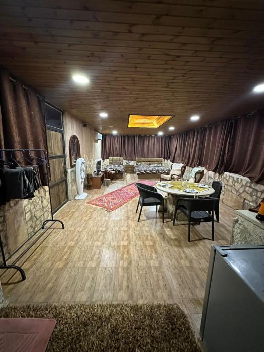 Sunset Roof apartment