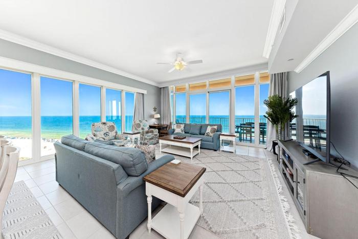 Phoenix Gulf Towers 1104 condo