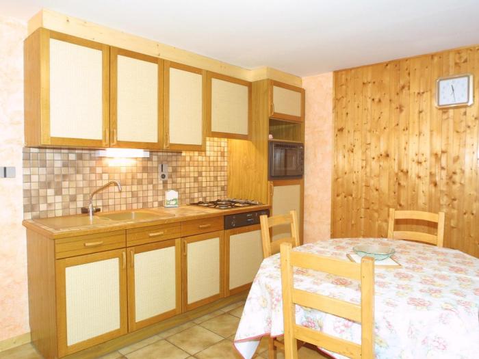 Studio cosy, 3 pers, centre Les Gets, Wi-Fi, parking, proche télécabines, non fumeur. - FR-1-671-90