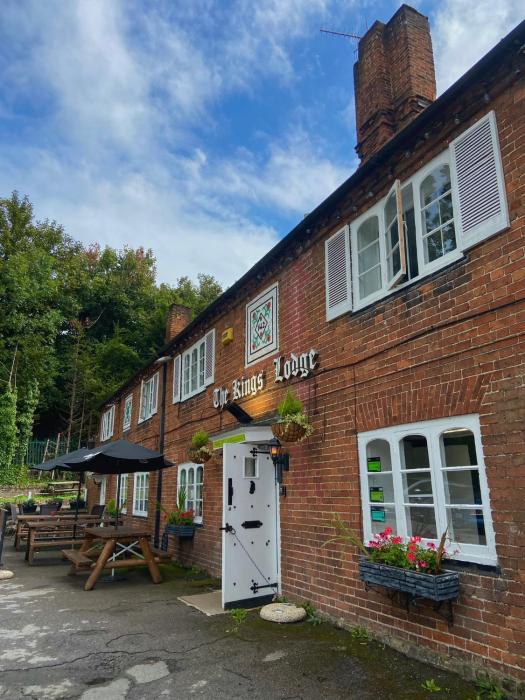The Kings Lodge Hotel