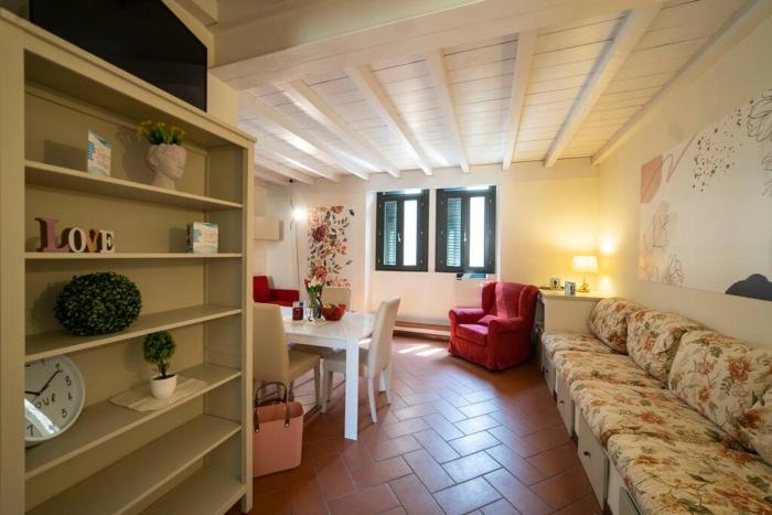 Odi et Amo - Luxury Love