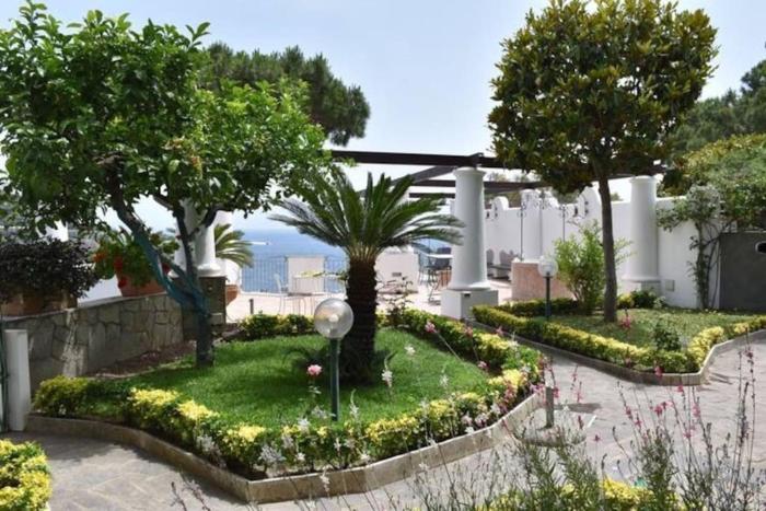 Casa Alfonso, Ischia