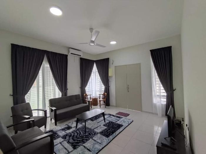 LOMPOI HOMESTAY Islam Guest