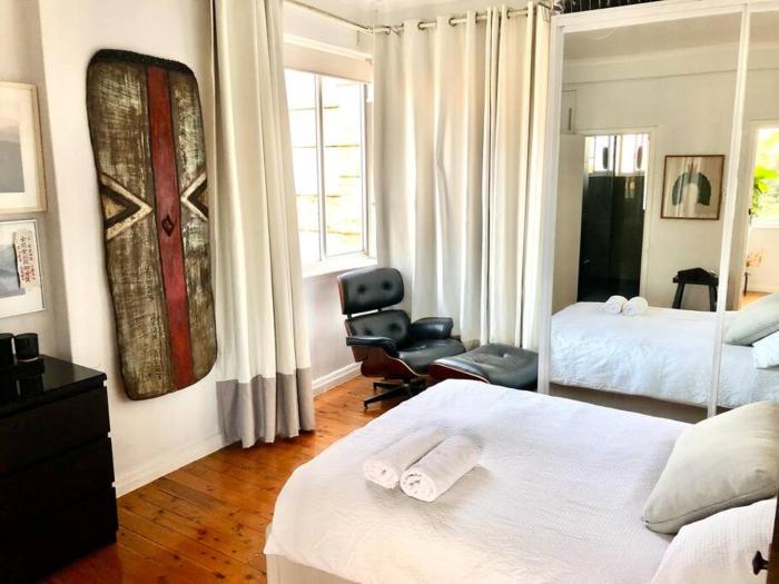 Artistic, spacious and comfortable 1 bedroom apartment