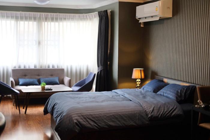 Center of NimmanCozy Studio Room