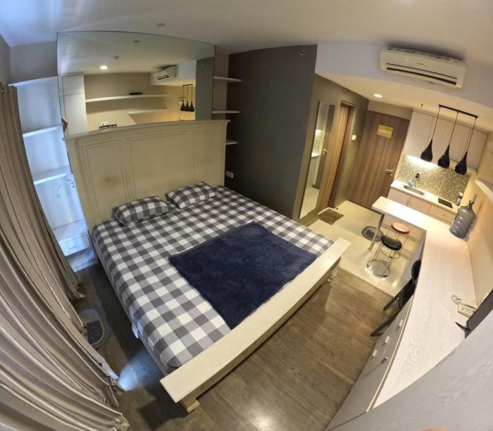 Student Park 732 by We Stay