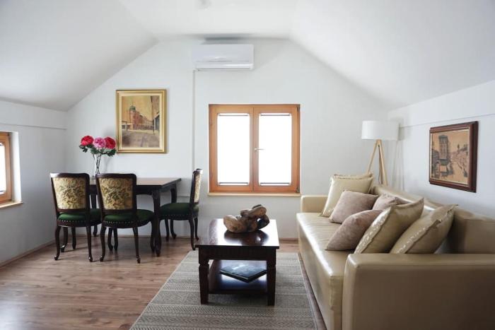 Airport Studio Loft - Galleria