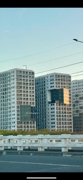 Mall of Asia Shore 2 Condo