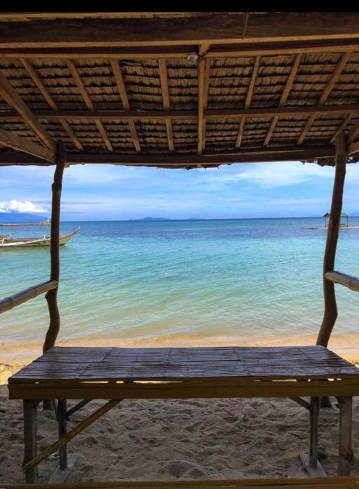 Beach Front Calatagan Apartelle