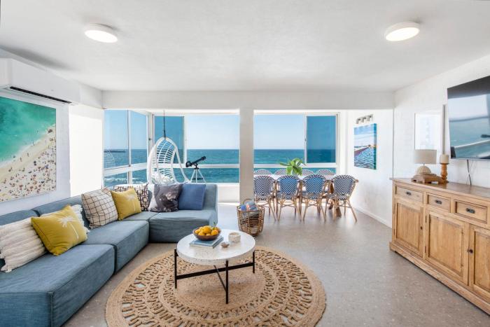 Absolute Oceanfront Yamba - oceanstays