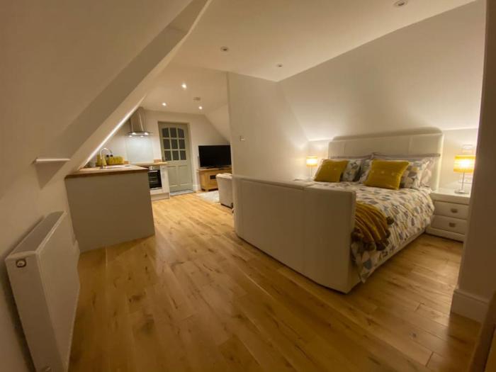 The Cotswold Stowaway, Perfect Luxurious Retreat!