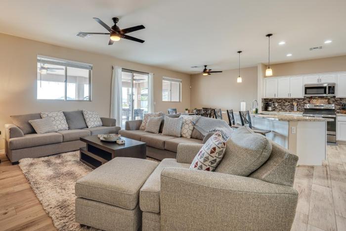 Hot Tub and Foosball Table Lake Havasu City Home