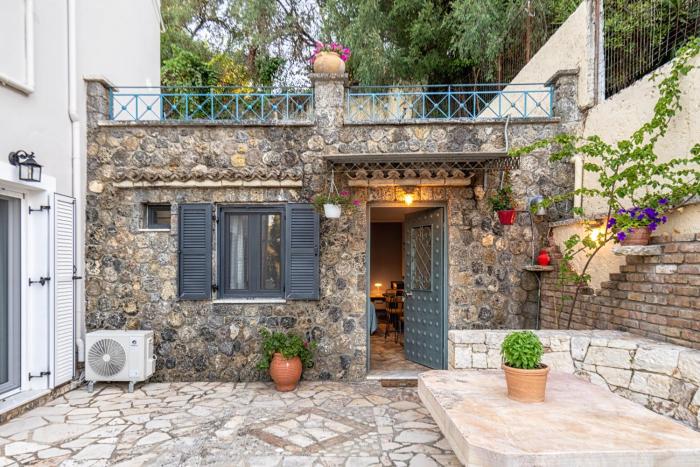 Harmony Garden Suite near Corfu Town