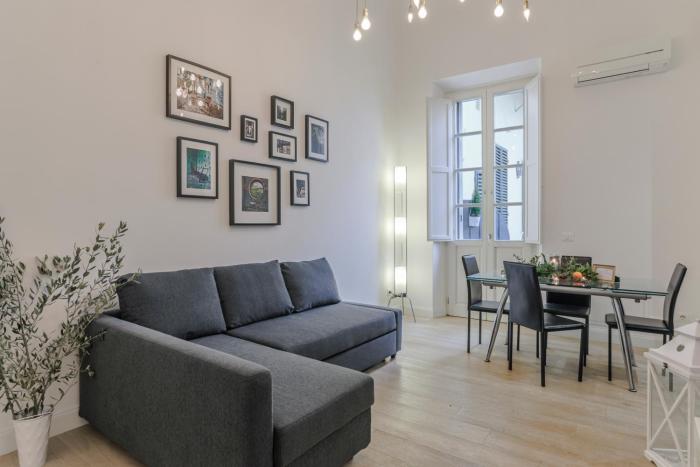 Sophies Flat Florence