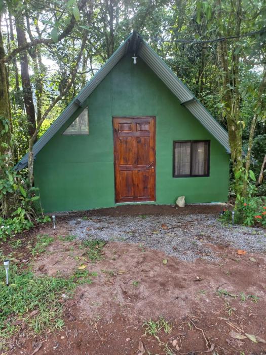 Cabaña Escondida Rio Celeste