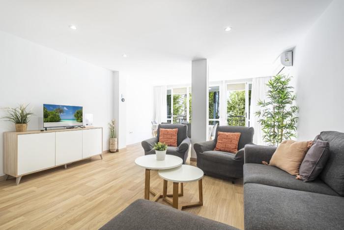 Ilice 3-D Apartment Levante Beach