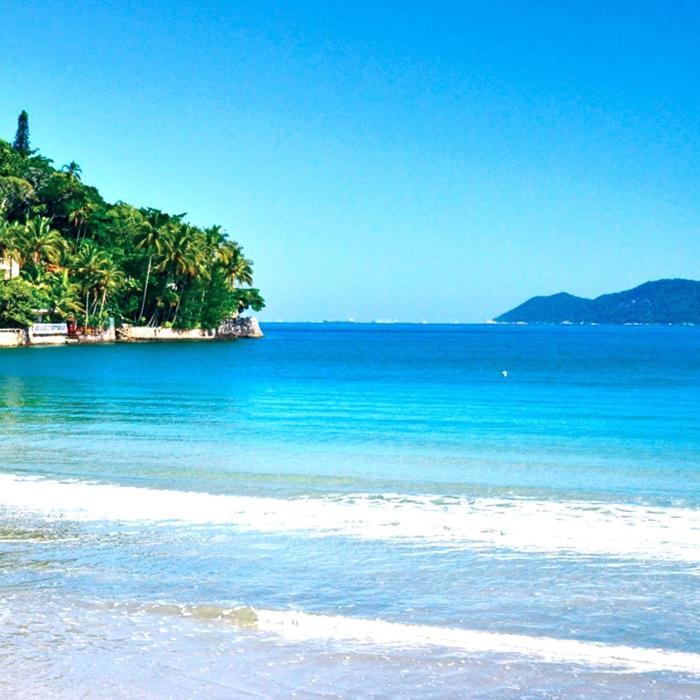 Enseada Guarujá, apartamento a 200 metros da praia