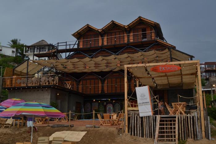 HOTEL EXTASIS ZIPOLITE nudista en zona de fiesta