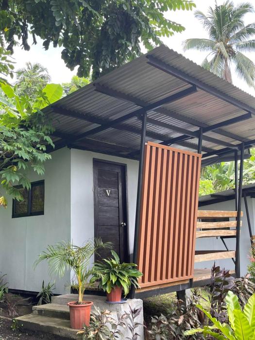 The Twin Studio Cottages