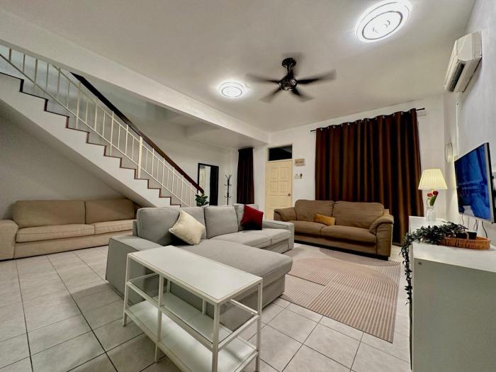 Mijanna Guesthouse - Johor Bahru
