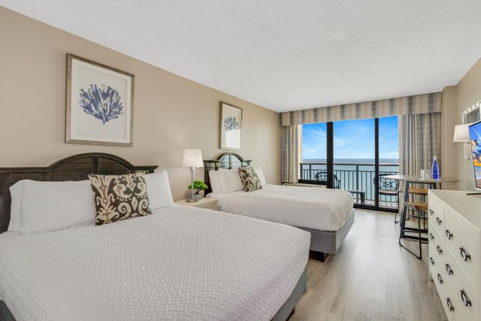 Oceanview Studio Escape With Beach Steps Away! 1828