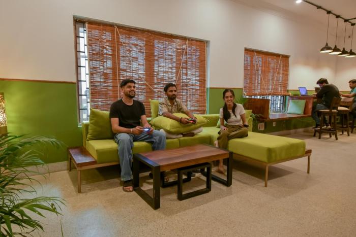 Snore Summore, Hostel in Koramangala