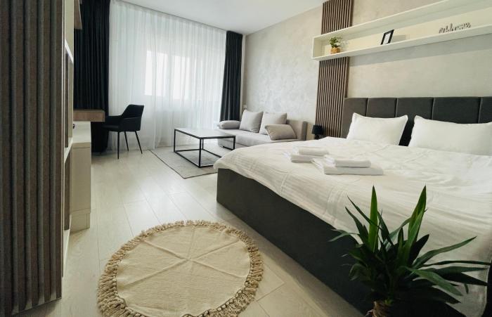 Q Royal Apartment - Palas Center