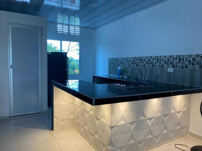 Cabaña aldea primaveral