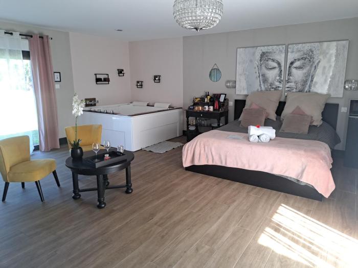 Suite romantique avec jacuzzi