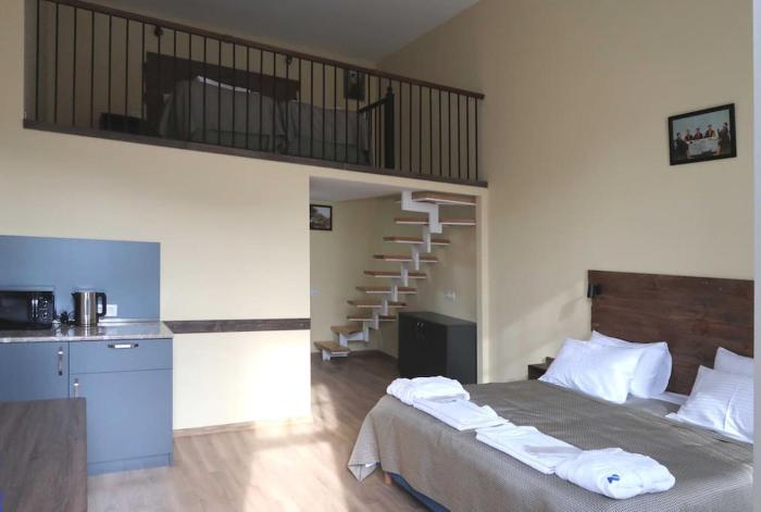 Opera garden 3 apartment in Tbilisi center