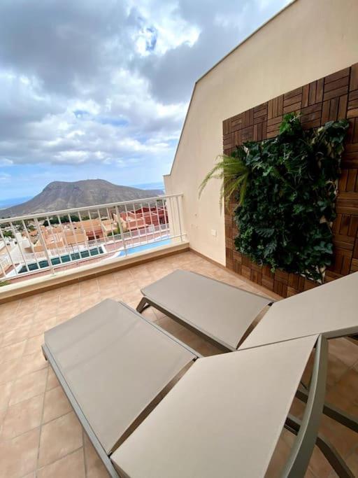 Bonitos atardeceres sobre Los Cristianos