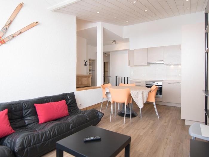 Duplex rénové 3 pièces au pied des pistes avec WiFi - FR-1-449-70