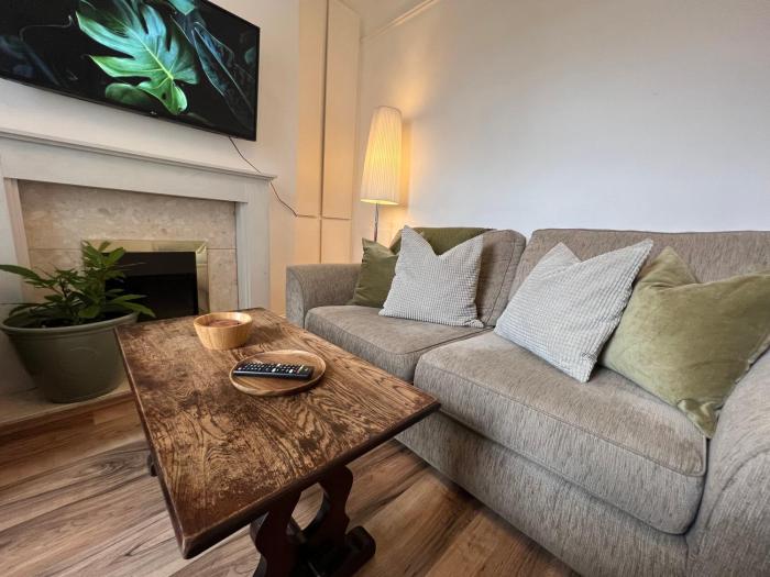 2025 Award Winner Liverpool Ivy House - 4 Bedrooms