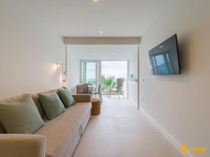 Living Las Canteras Homes- BEACHFRONT AQUAMARINA