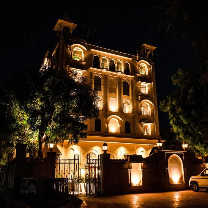 Hotel Chandra Raj Mahal