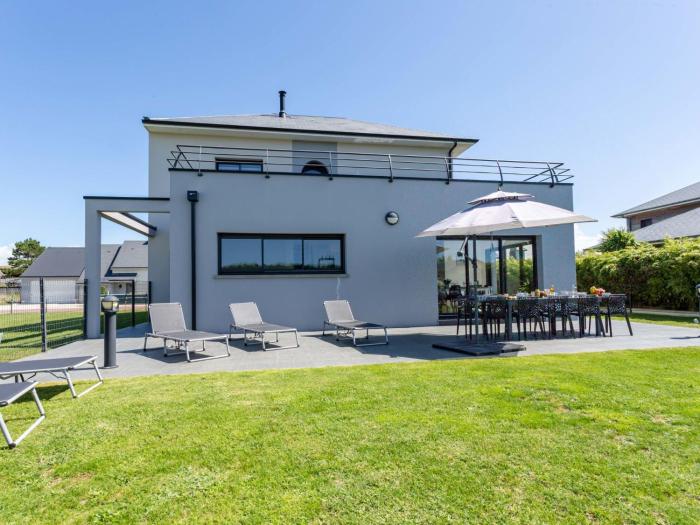 Holiday Home Pirou Beach by Interhome