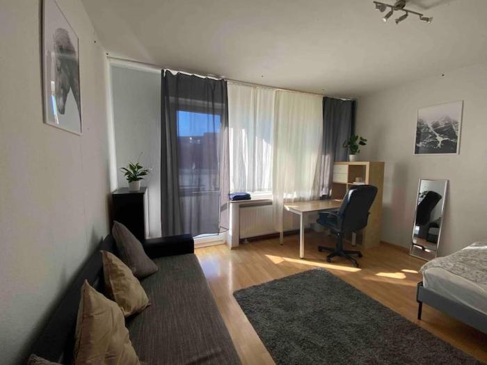 Middle of the city center, with balcony