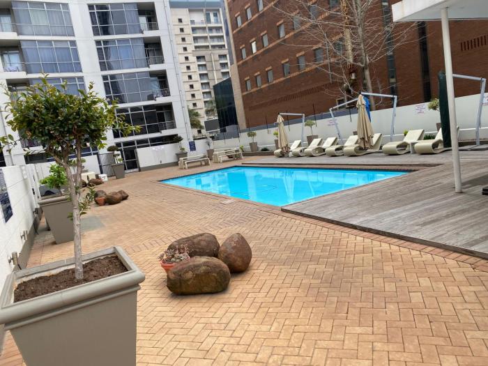 Sandton Accomodation Hydro Park