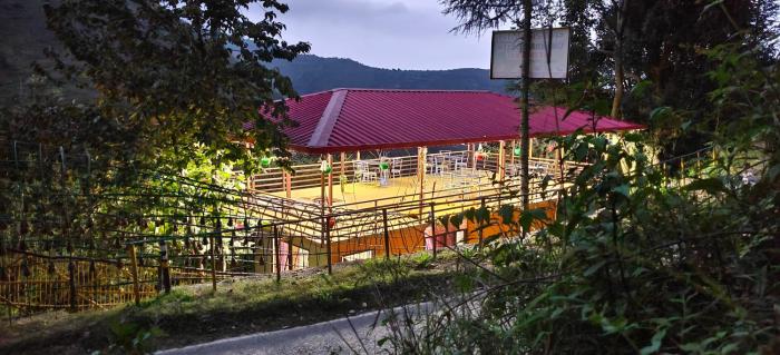 hotel chakrata green and camping