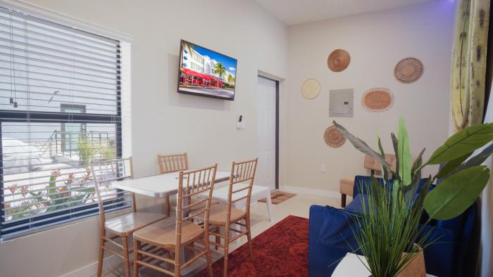 Spectacular Apartment near Brickell