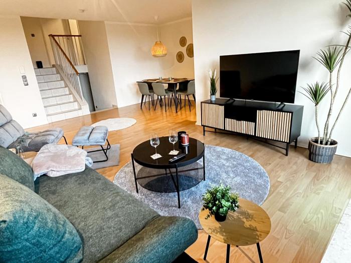 LTA Apartment Unterschleißheim bei München - 6P, Parkplatz, S-Bahn