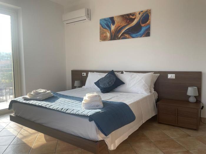 Maison de Cheeramie - Tourist Apartments Tra Mare e Etna