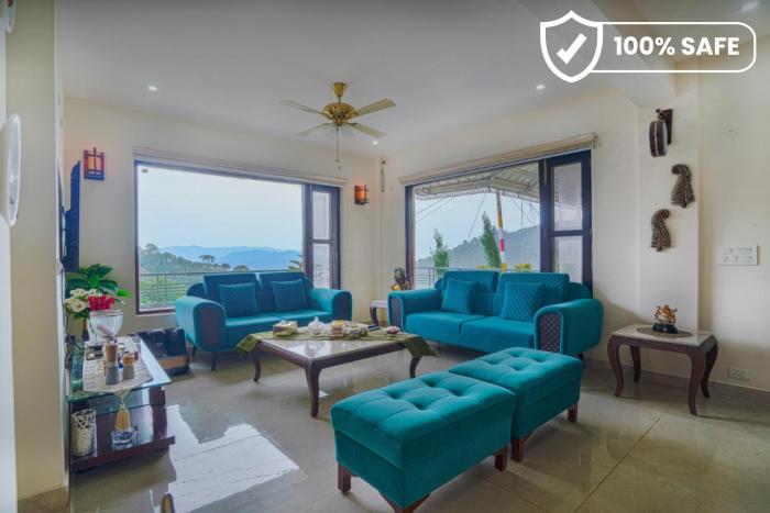 SaffronStays Summer Estate - 3BR hill-view villa with verandah, farm dining, treks & live BBQ under starry skies